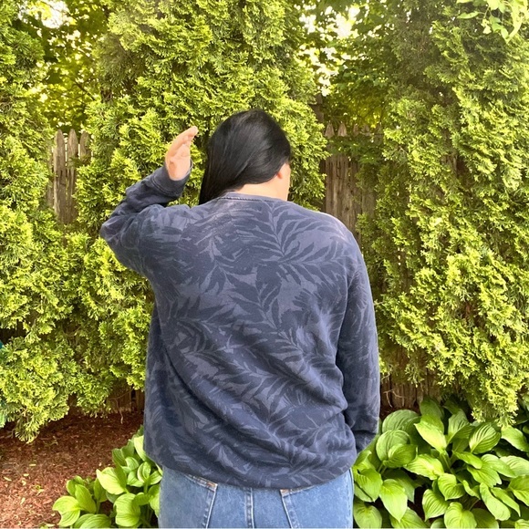 Banana Republic Factory palm print blue sweatshirt size xl - Picture 2 of 12